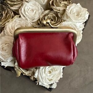 Leather Kiss-Lock Coin Purse